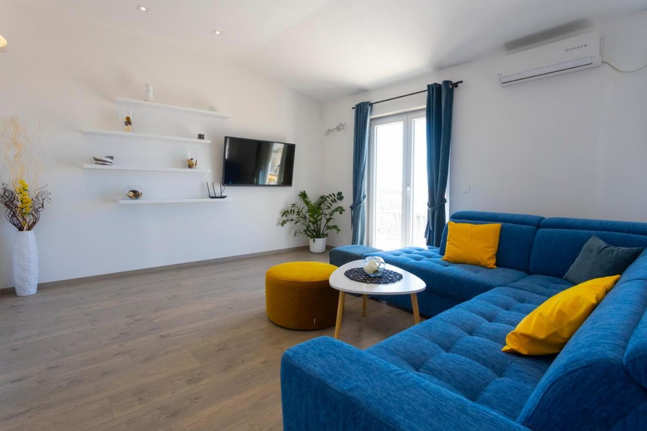 Koko Apartment Makarska Exterior foto