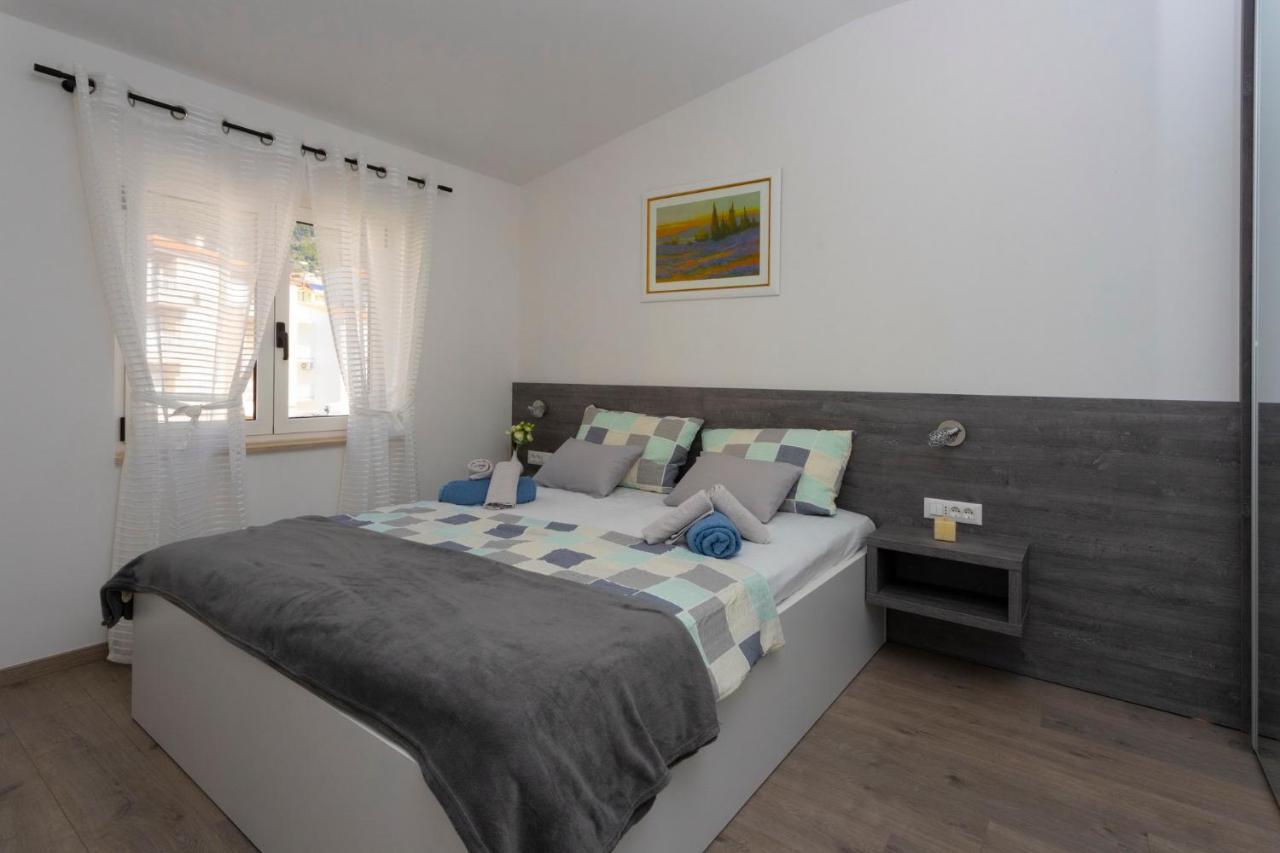 Koko Apartment Makarska Exterior foto