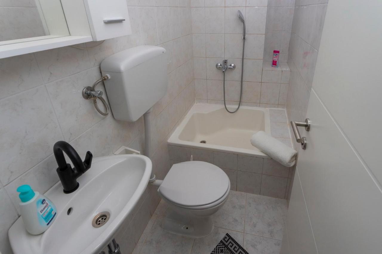 Koko Apartment Makarska Exterior foto